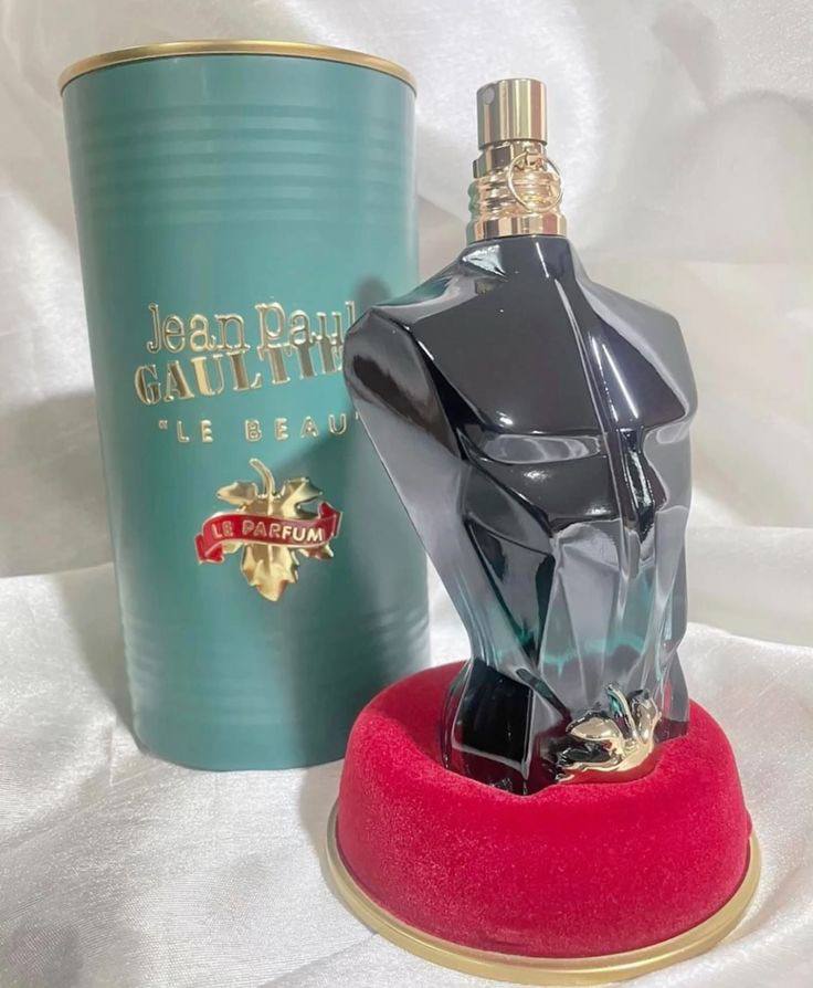 Perfume🖤 LE BEAU LE PARFUM – JEAN PAUL GAULTIER 🖤- 100ml Aroma:Dulce, elegante y seductor 🍍🔥 con notas de coco y tonka que enamoran 😎✨