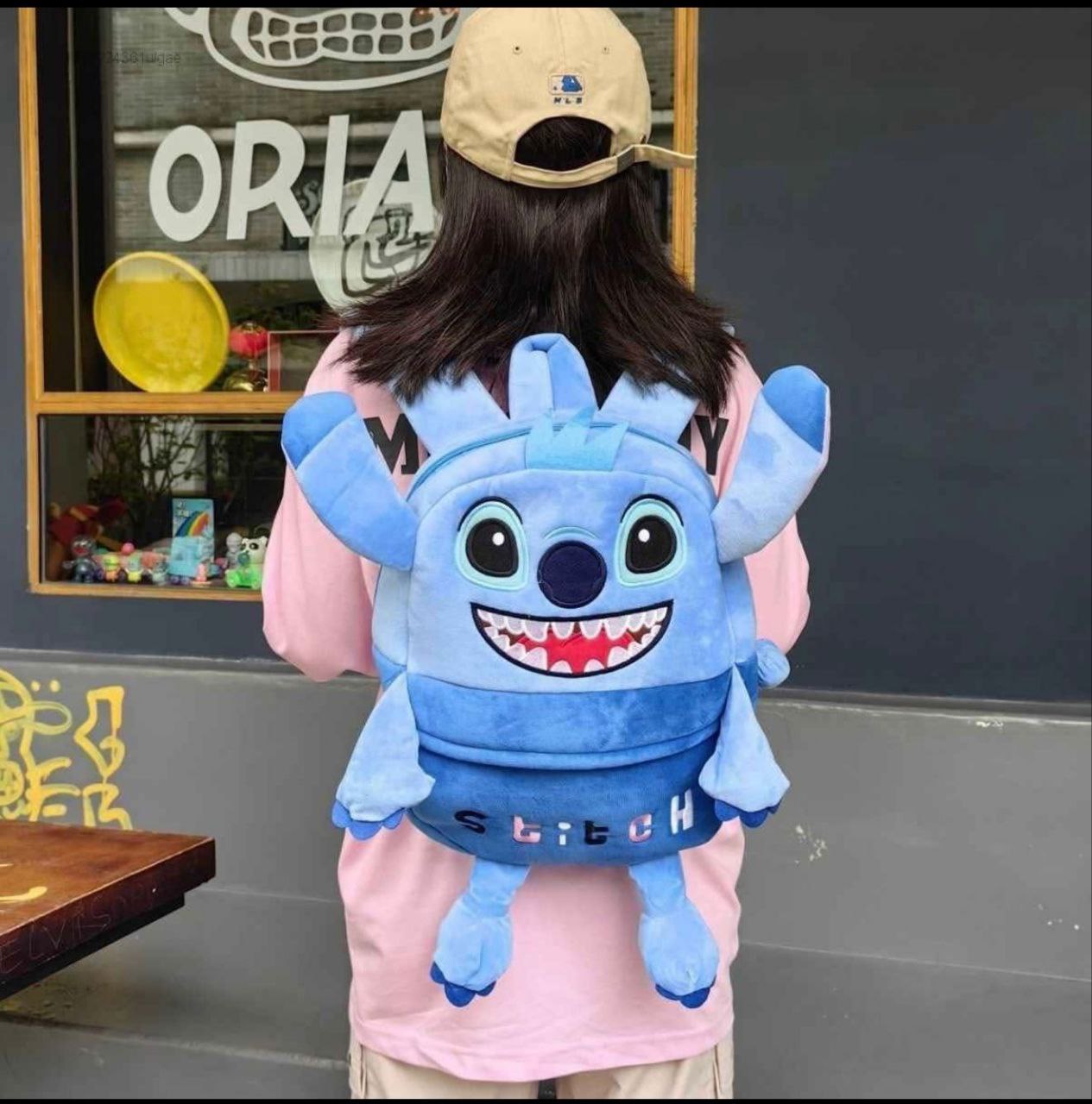 BOLSO AZUL EN TENDENCIA