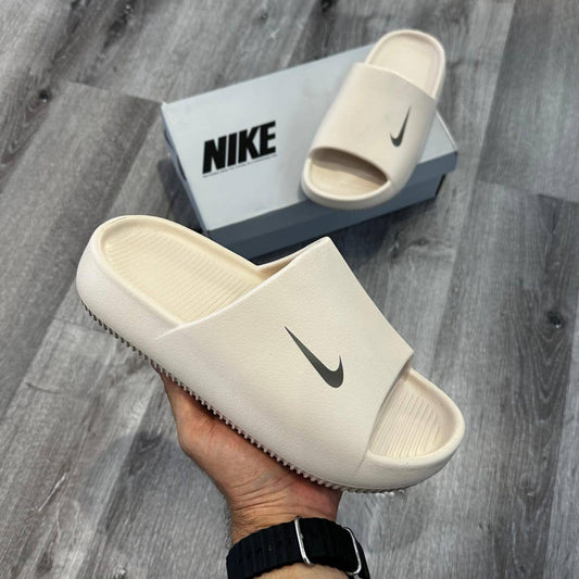 SANDALIA CAPELLADA NIKE