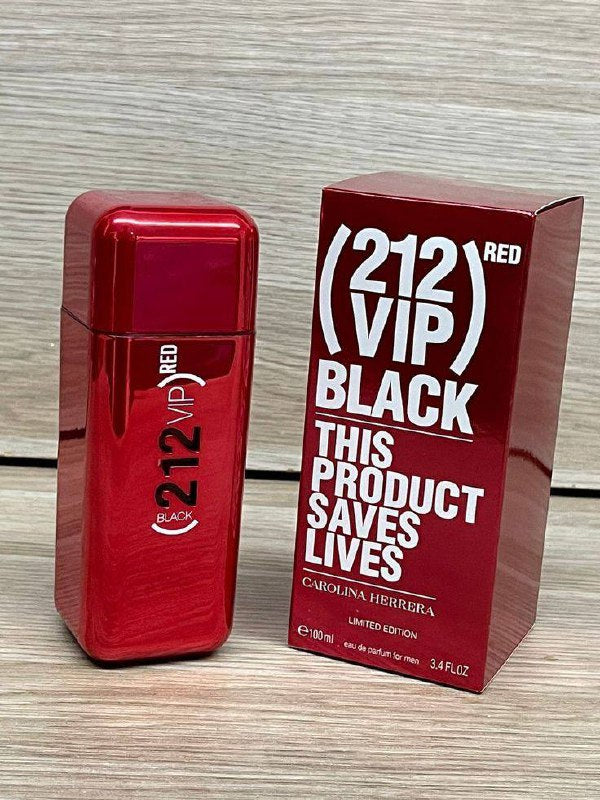 Perfume Carolina Herrera – 212 VIP Black Red (Caballero) ❤️  Aroma: cardamomo, pimienta negra y cuero, es una mezcla explosiva de energía y elegancia.
