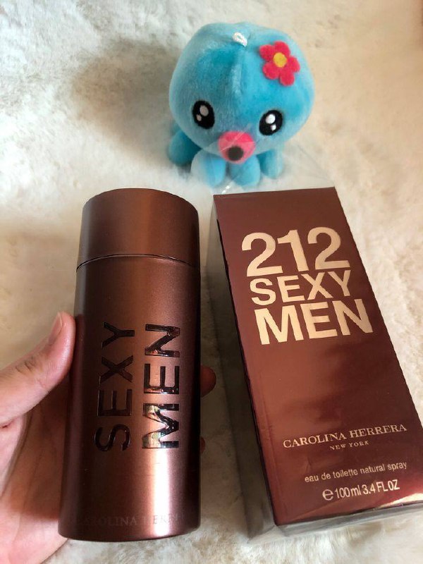 Perfume -🔥 212 Sexy Men - Carolina Herrera Aroma:vainilla, pimienta, ámbar, bergamota y almizcle 🌿🔥