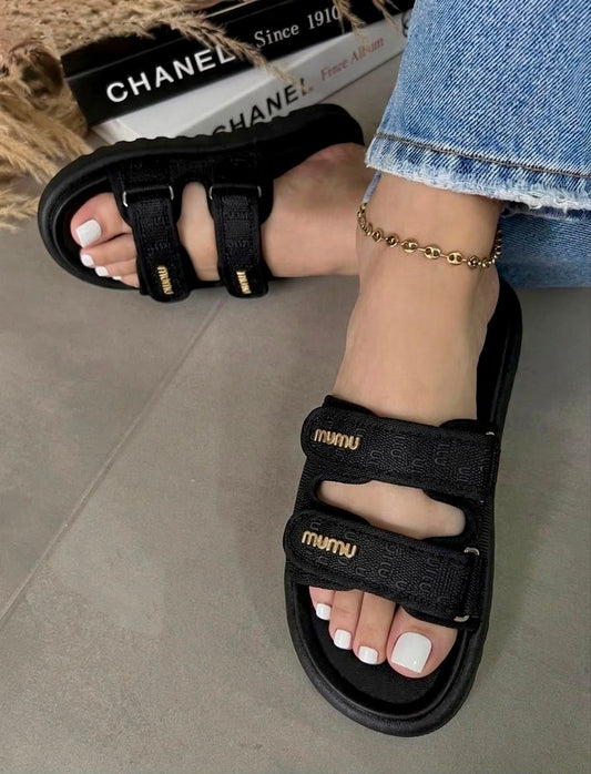 CORREA MUMU